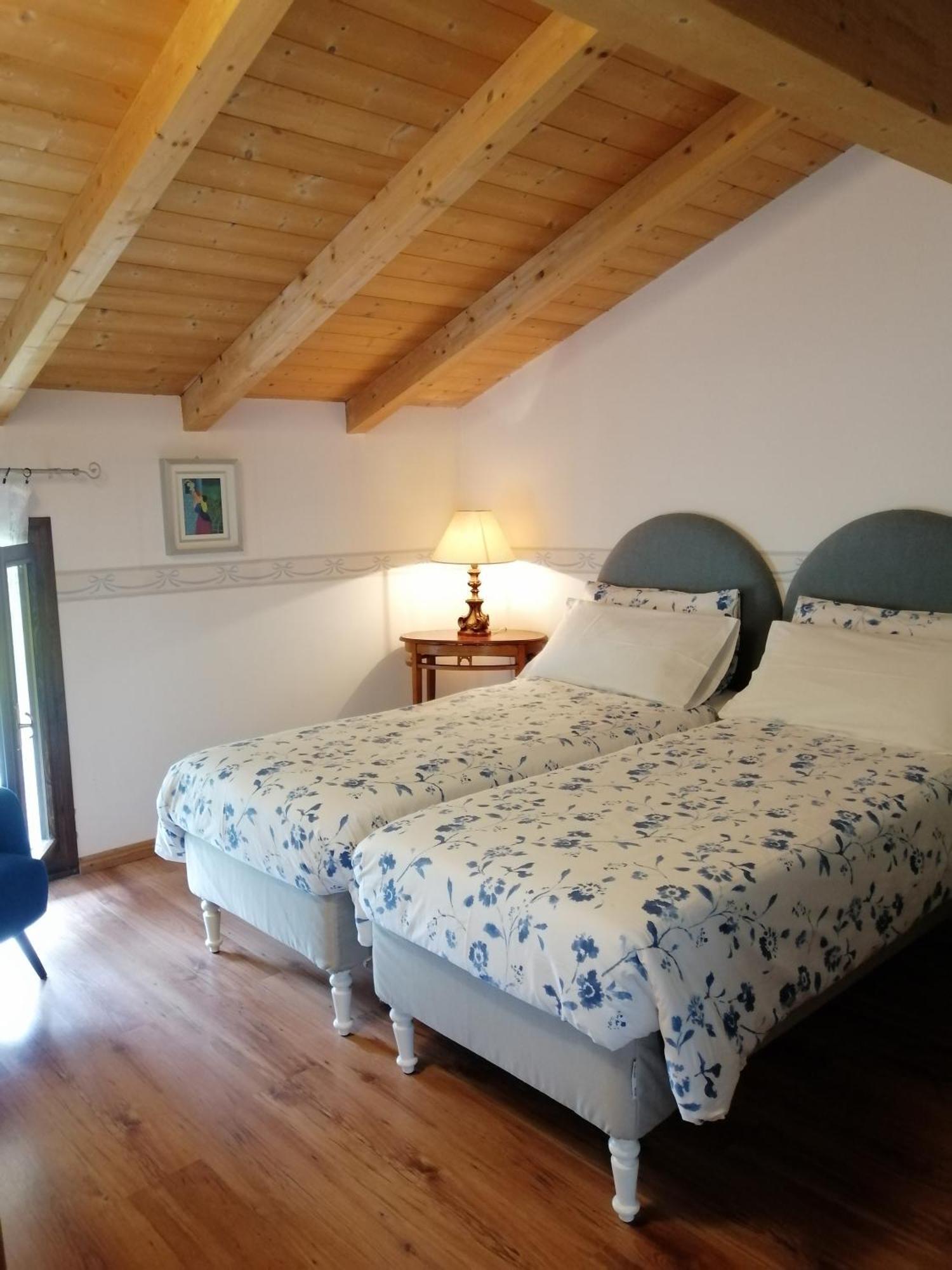 Al Rustico Hotel Torbole Sul Garda Bagian luar foto